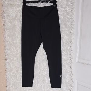 New! Black Nike Athletic Leggings